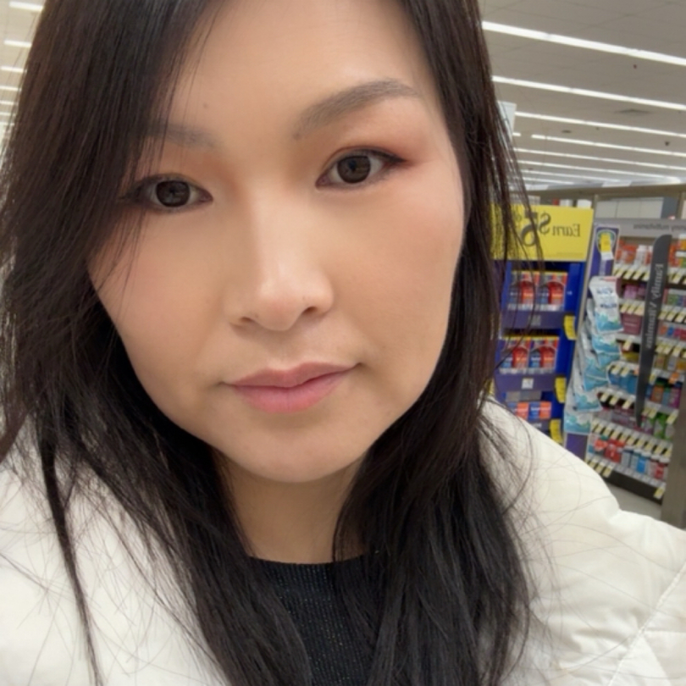 Hanna H at Glaze Nails and Spray Tanning in Bloomingdale, IL