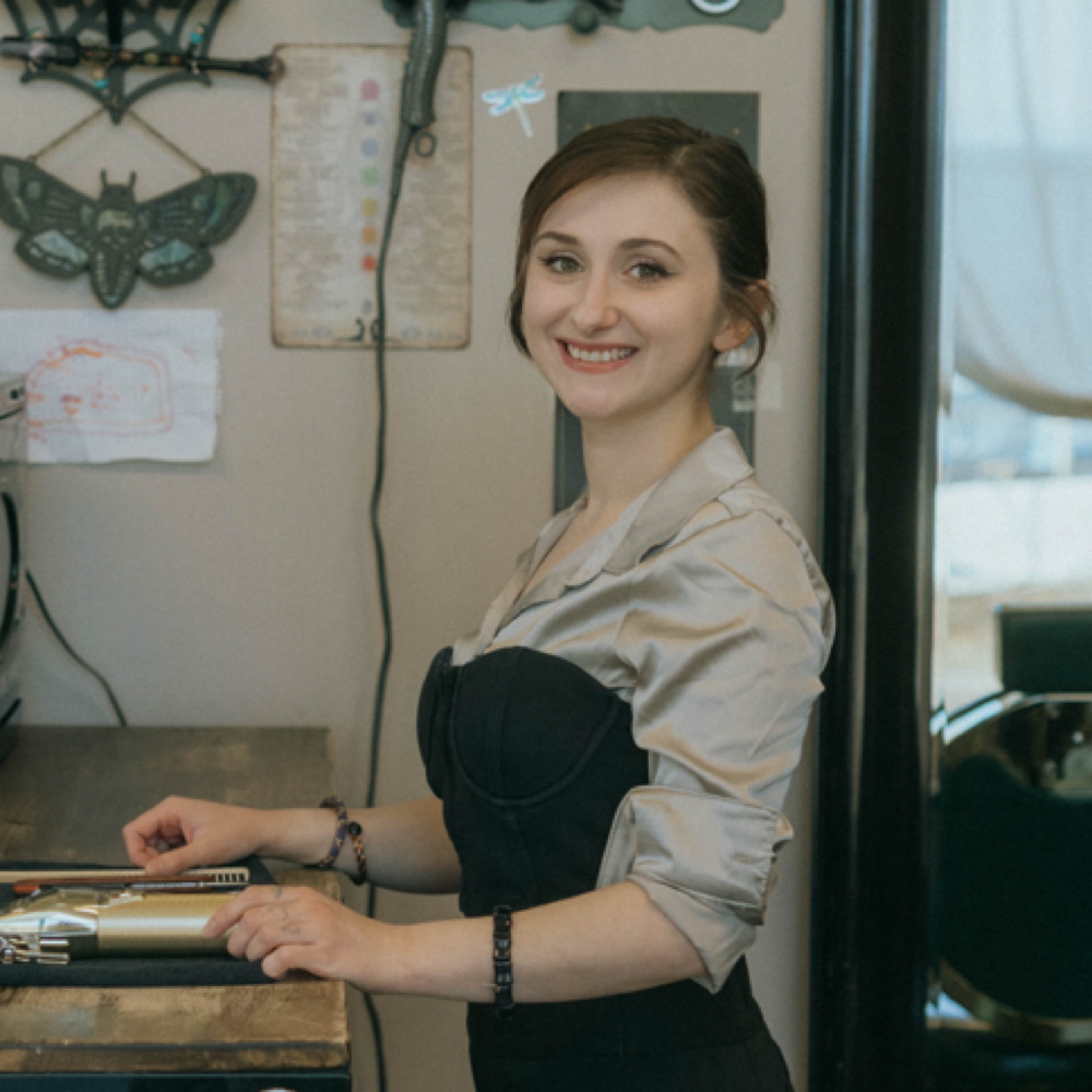 Lexi Faith at sticks&stones in Kansas City, MO