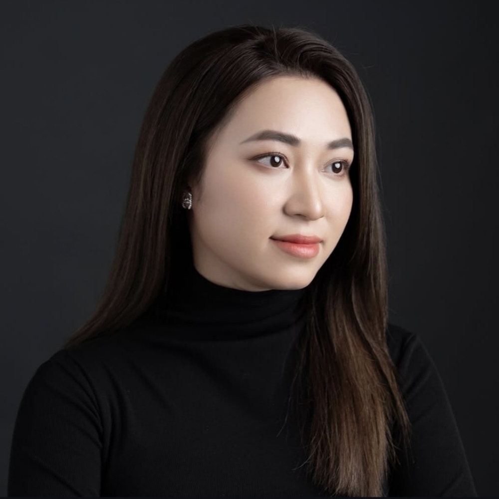 Jenny Do at LASHME Uyen Beauty Studio in San Diego, CA