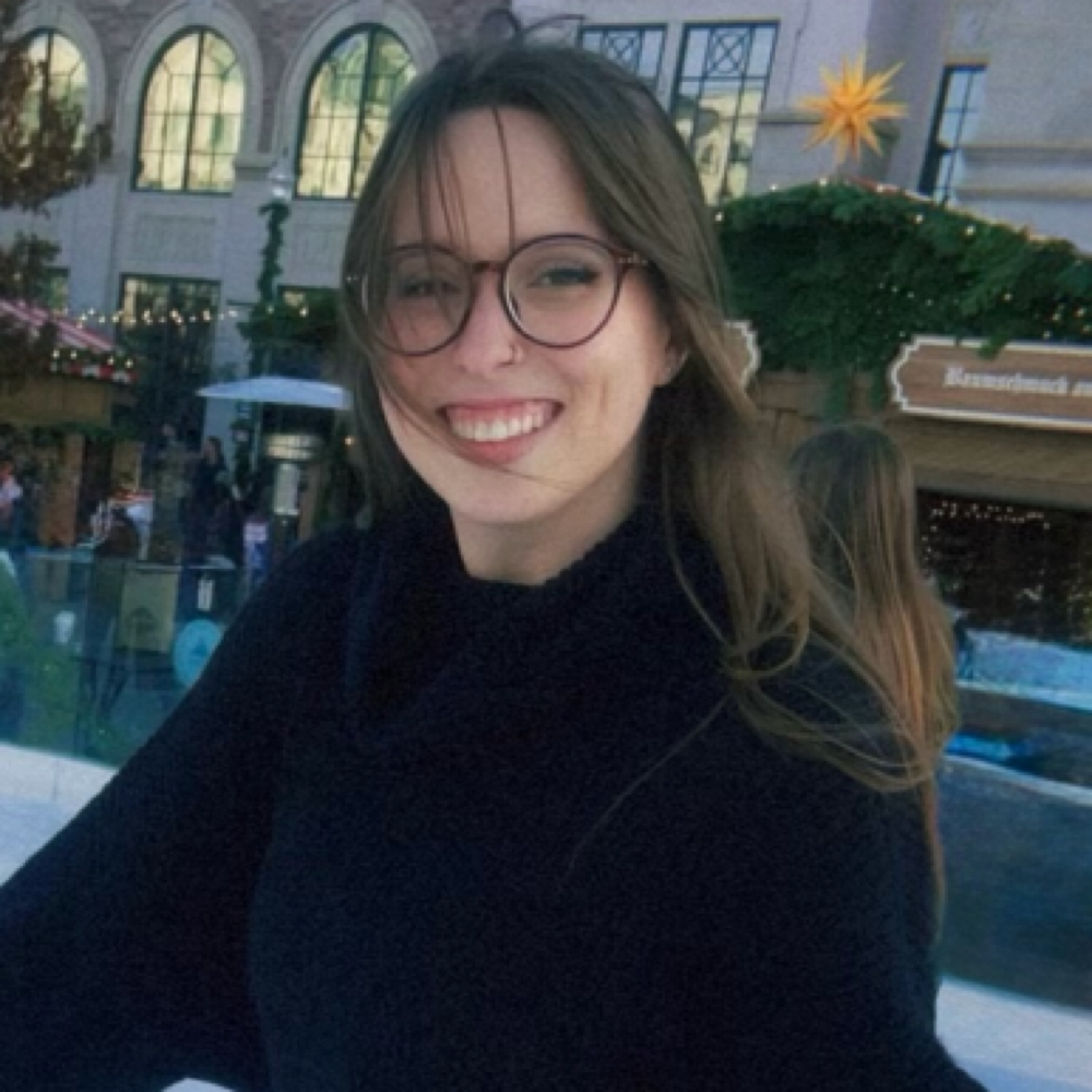 Lauren Tarr - ManicureAndMuse at Onyx Studios Franklin in Franklin, IN