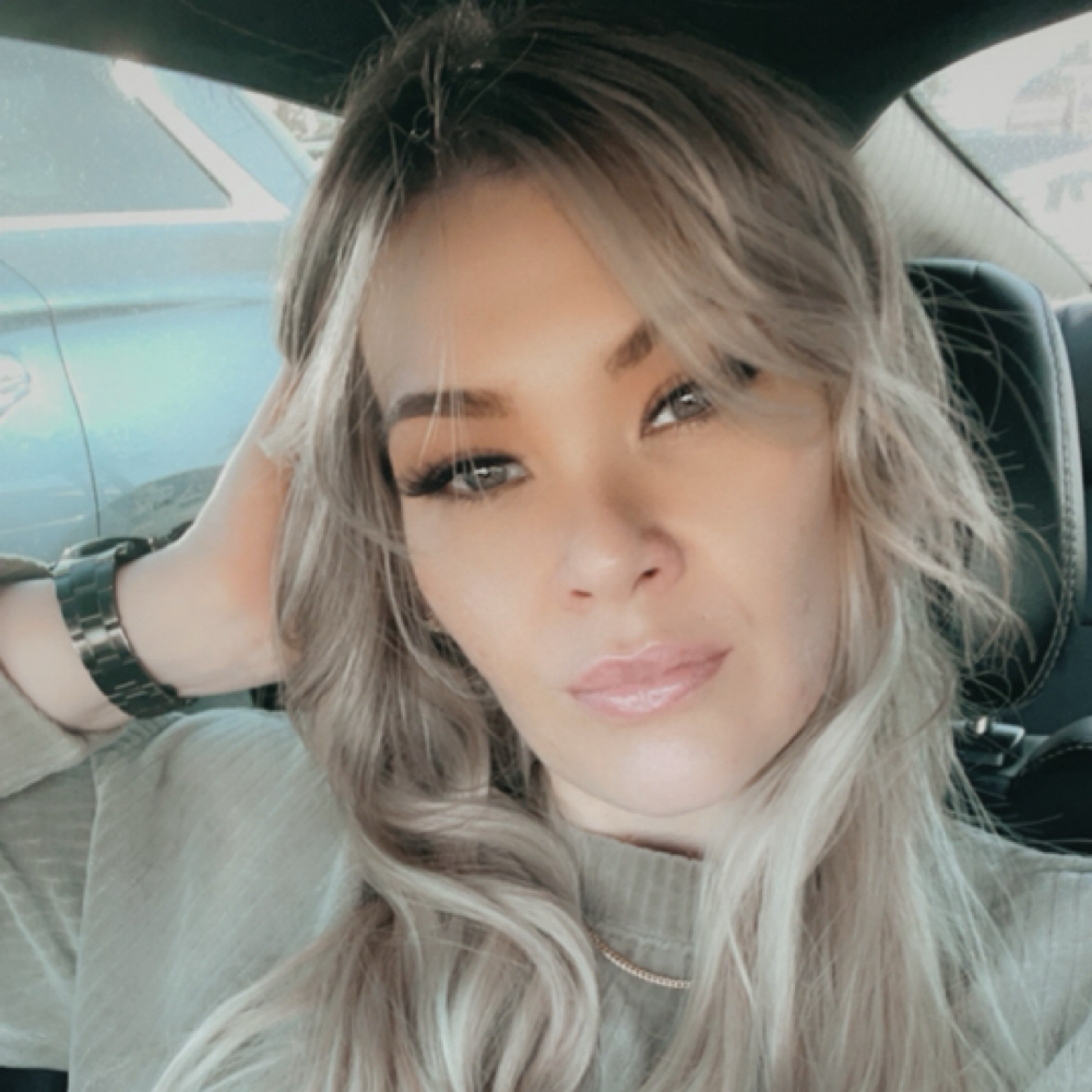 Sarah G at Gloss Salon & Co in North Royalton, OH