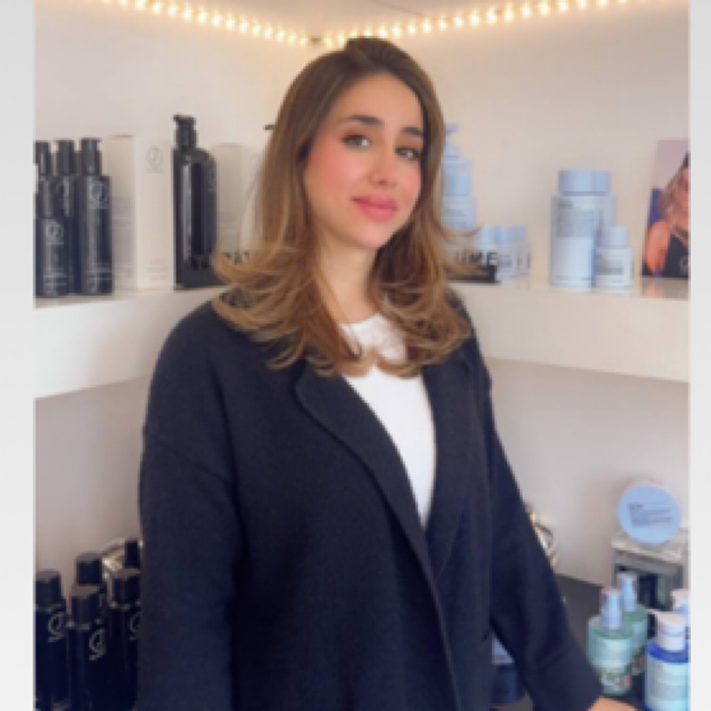 NOOR - Stylist at True Image  Salon in Roseville, CA