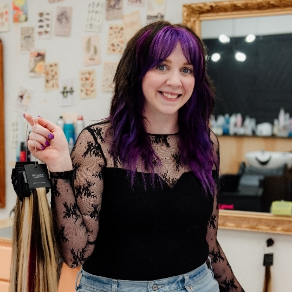 Nicolette Nuzum at Nikki Nuzum ☆ Glow Hair Studio in Le Mars, IA