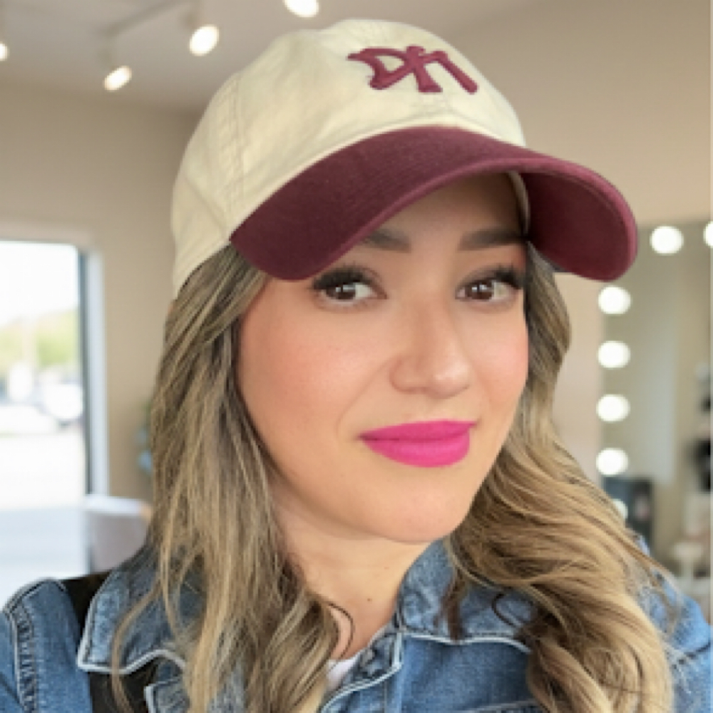 𝖫𝖮𝖴 𝖧𝖮𝖫𝖦𝖴𝖨𝖭