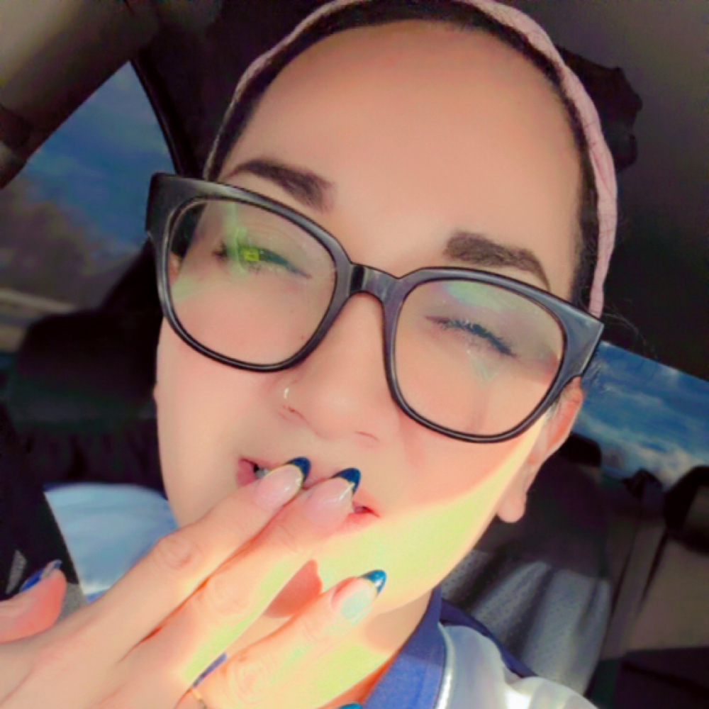 Noemí Cuamba at Sueña con estilo tu salon express in Dinuba, CA