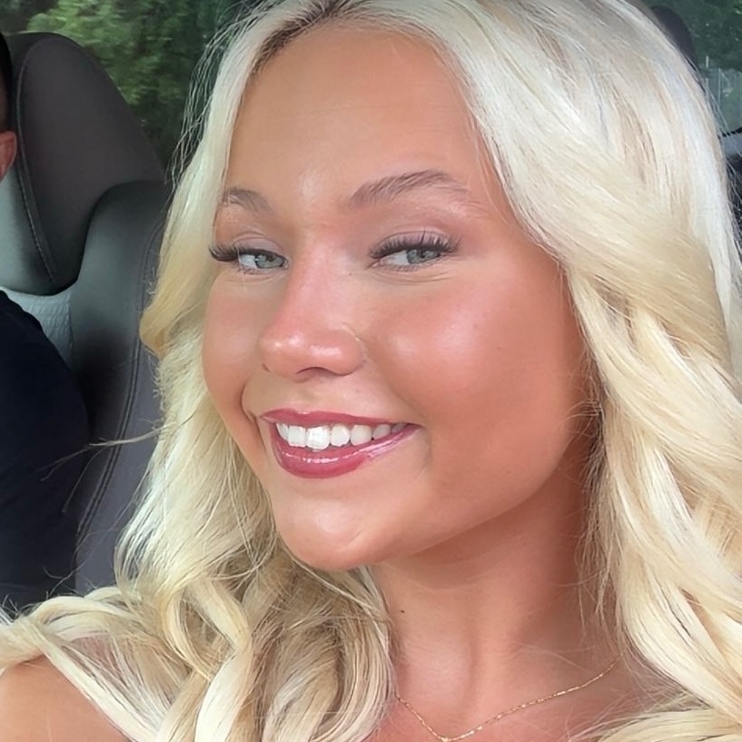 Bianca Barry at Beach Bronze Tanning in Plymouth, MA