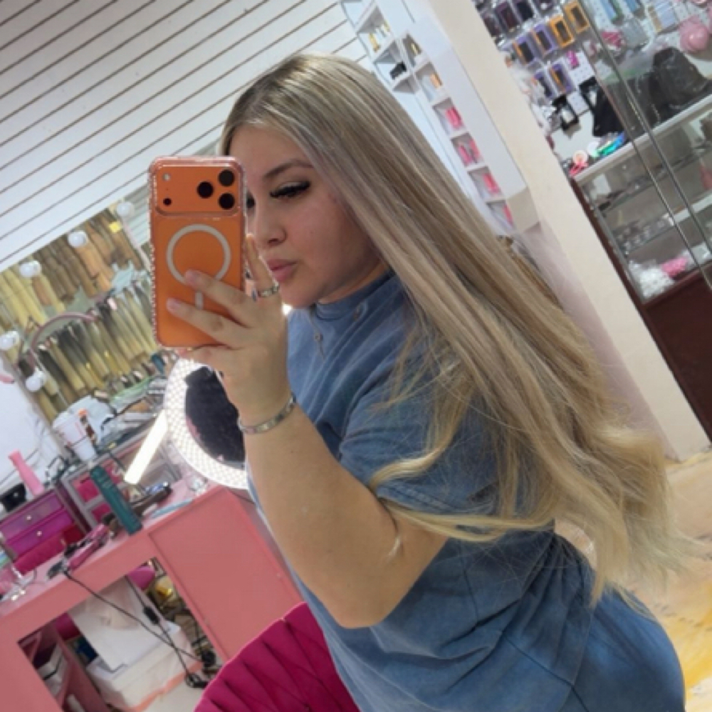 Jeanette Ornelas at Remake Beauty Studio Harlingen in Harlingen, TX