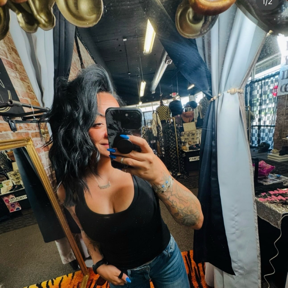 Shawna Shick at Lavish Salon & Spa in Rock Island, IL