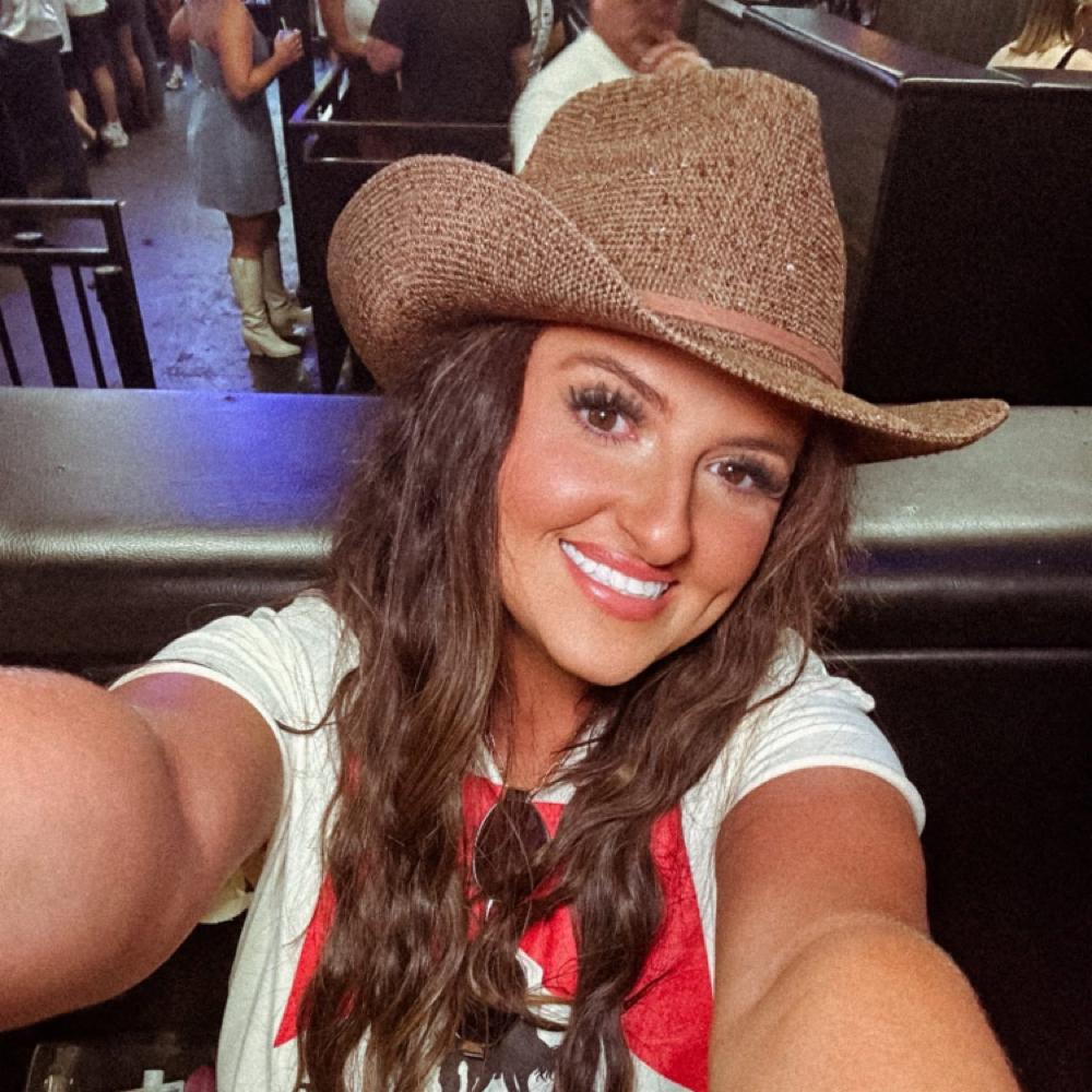 Alyssa Hood at Blush Beauty Bar in Newport, TN