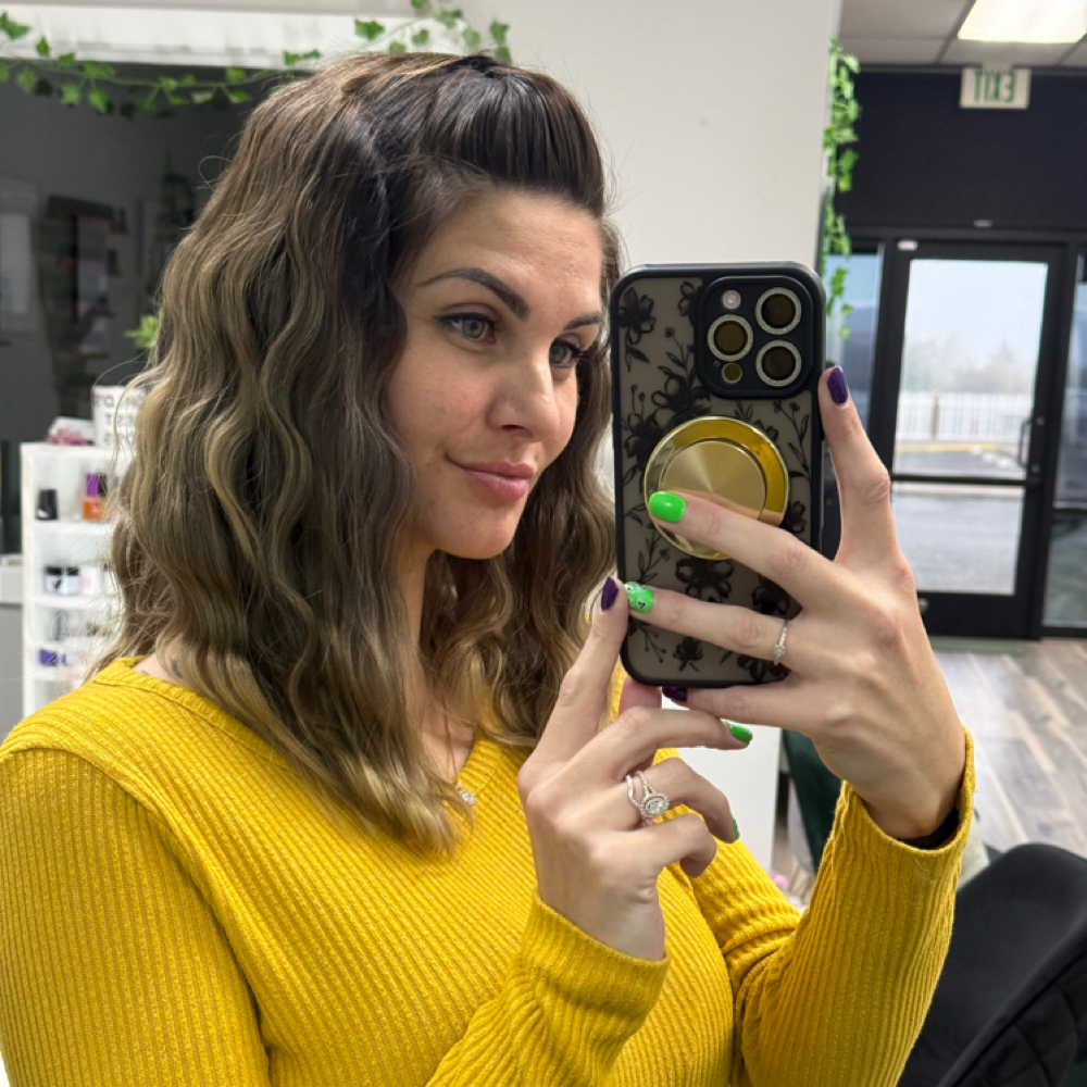 Justyne Lazalde at Urban Wax & Beauty Lounge in White City, OR