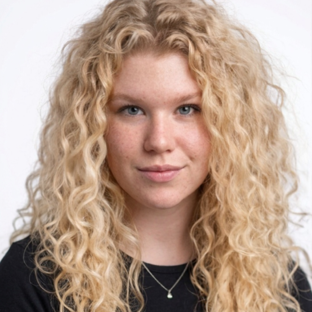 Kenzie Sangle at Eclipps Salon in Totowa, NJ