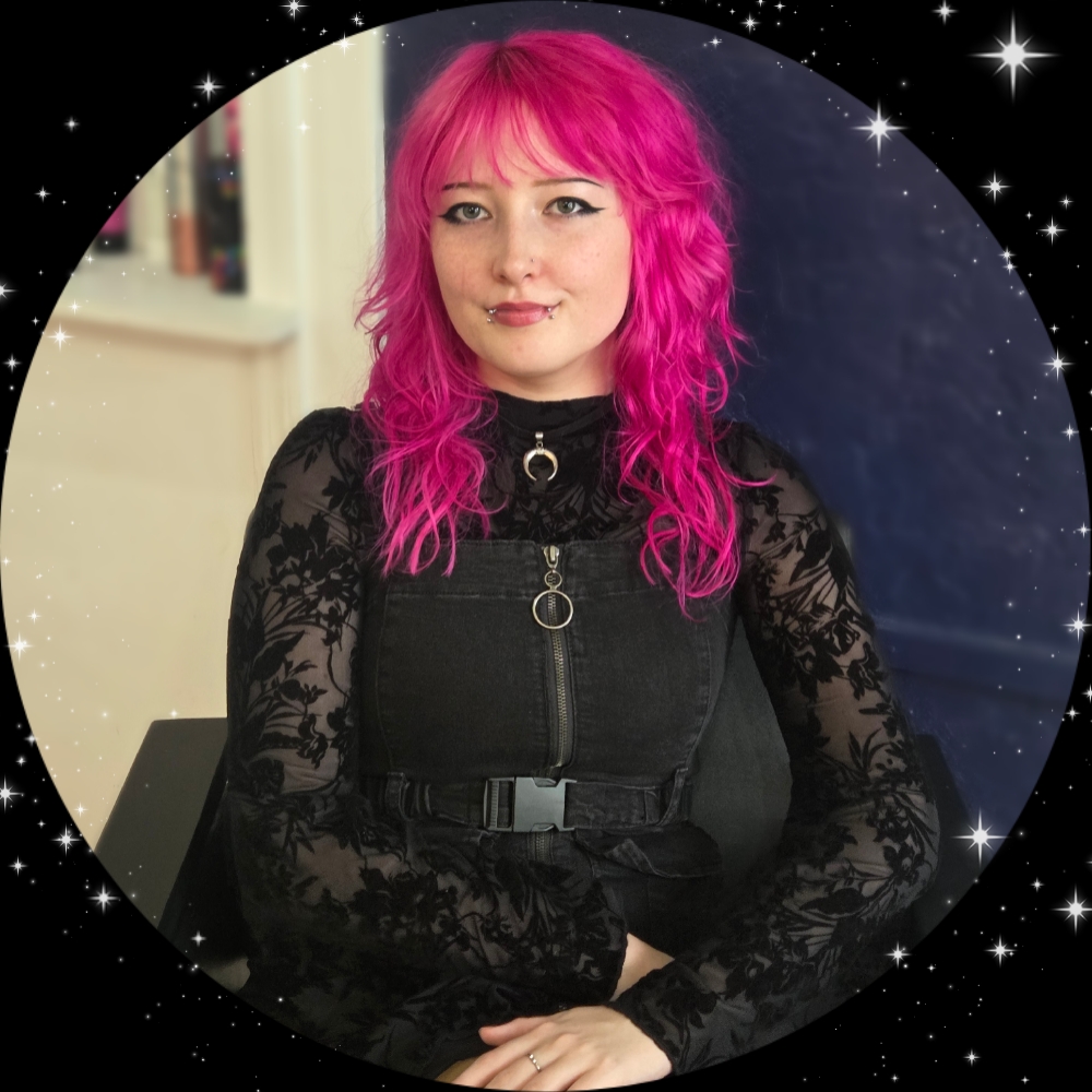Haylee Hanna at Shimmer Salon Suites in Ocala, FL