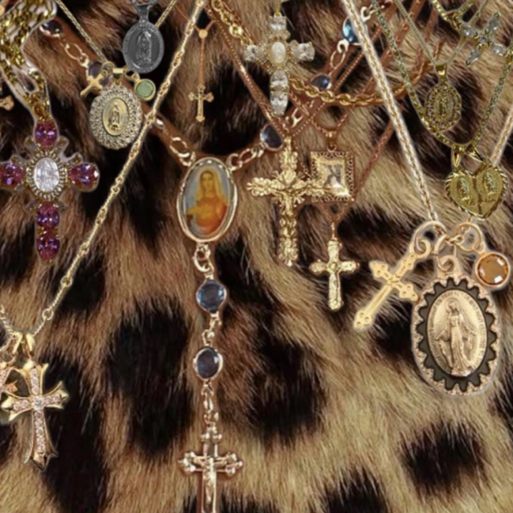NOIR JEWELRY AND CURATED PIERCINGS at Noir Studio & Lounge in Bowling Green, KY