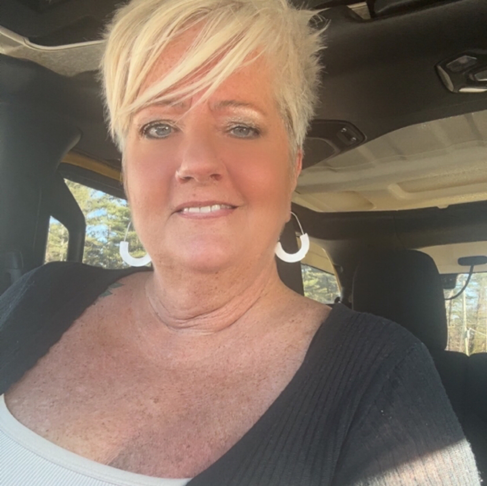 Misty Craig at Healing Hands Nail Salon in Peterborough, NH