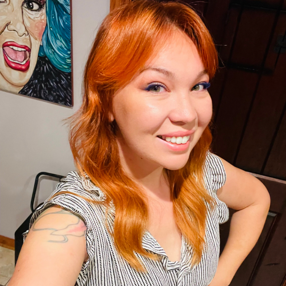 Heidi Ott at Mode of Expression Salon in streetsboro, OH