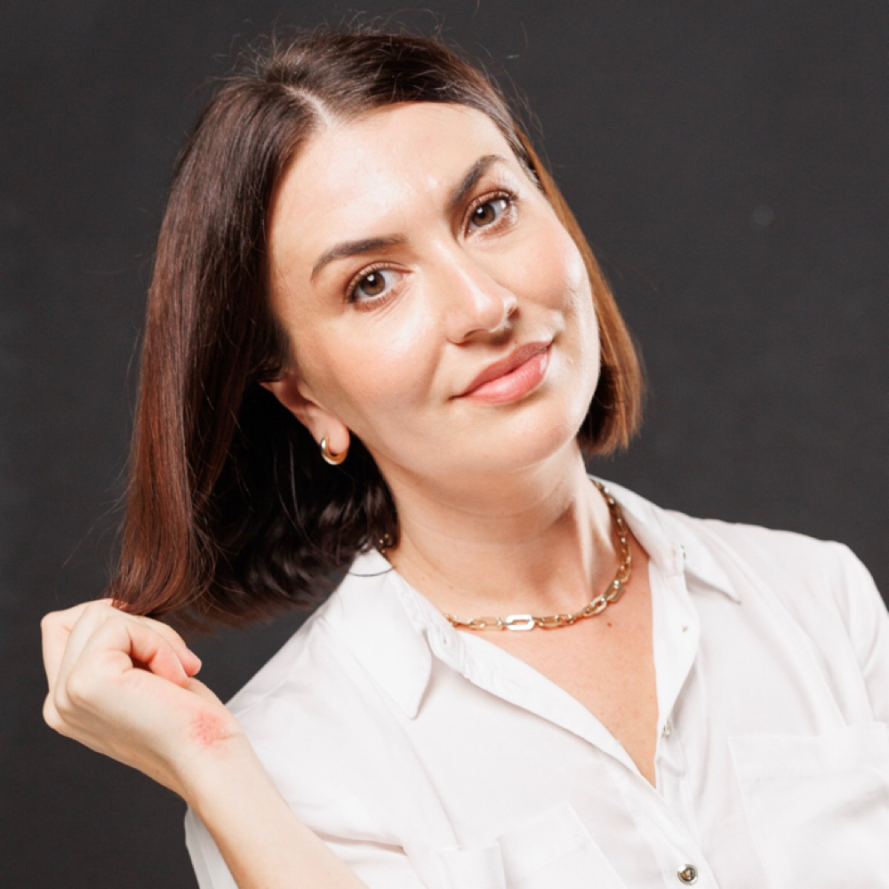 Irina Marian at Mafistyle in Costa Mesa, CA