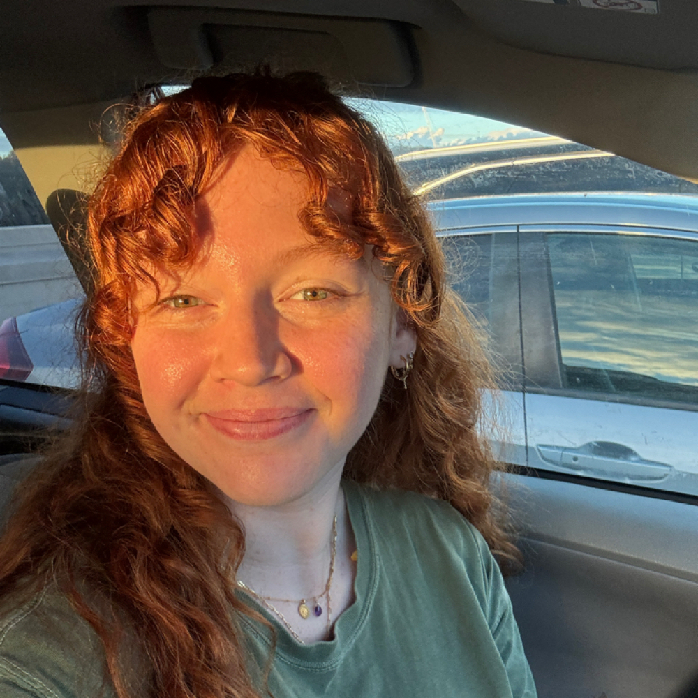 Kelsey Kusinitz- Piercer at The Flamingo Lounge in Los Angeles, CA