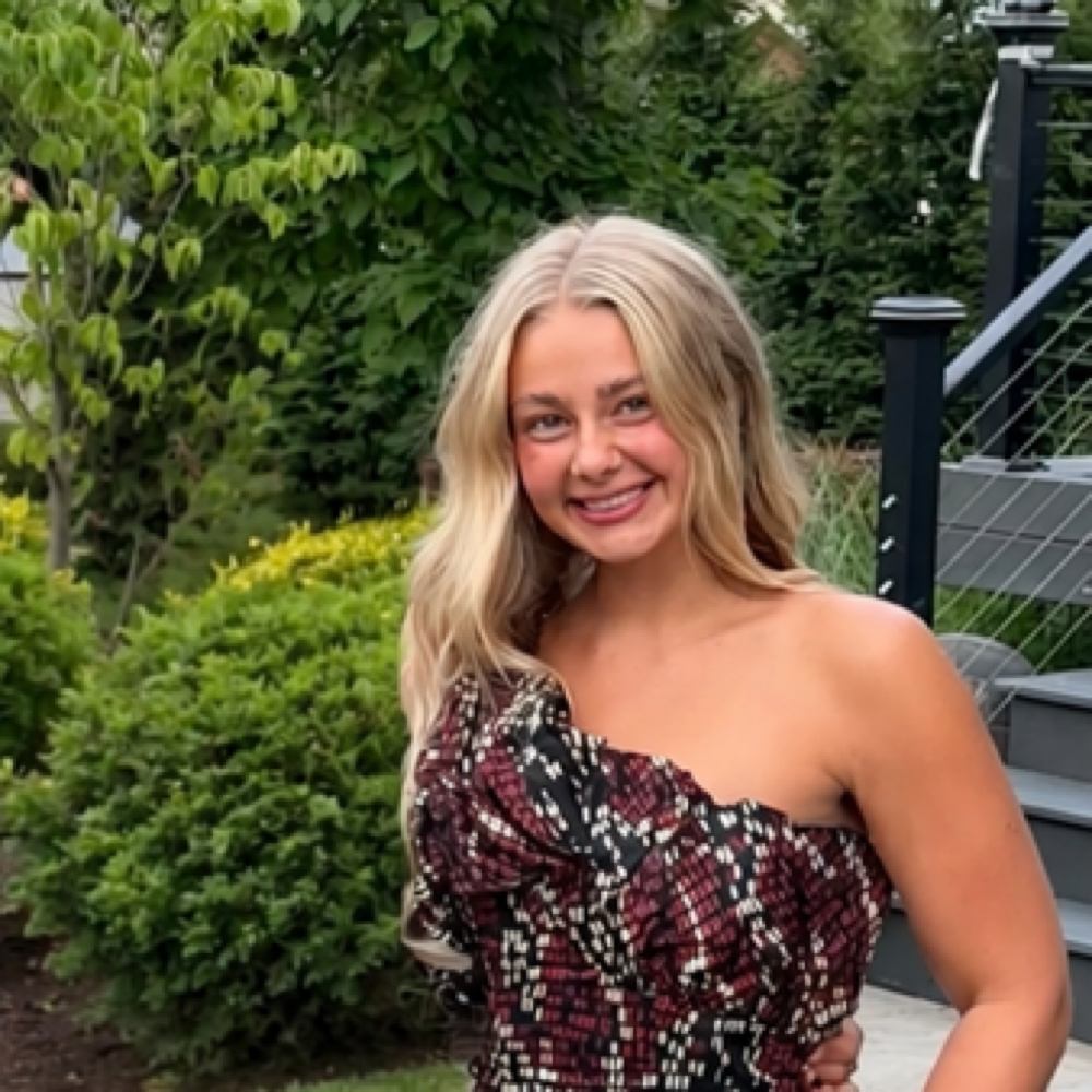 Avery Cavanaugh at Gloss Salon & Co in North Royalton, OH