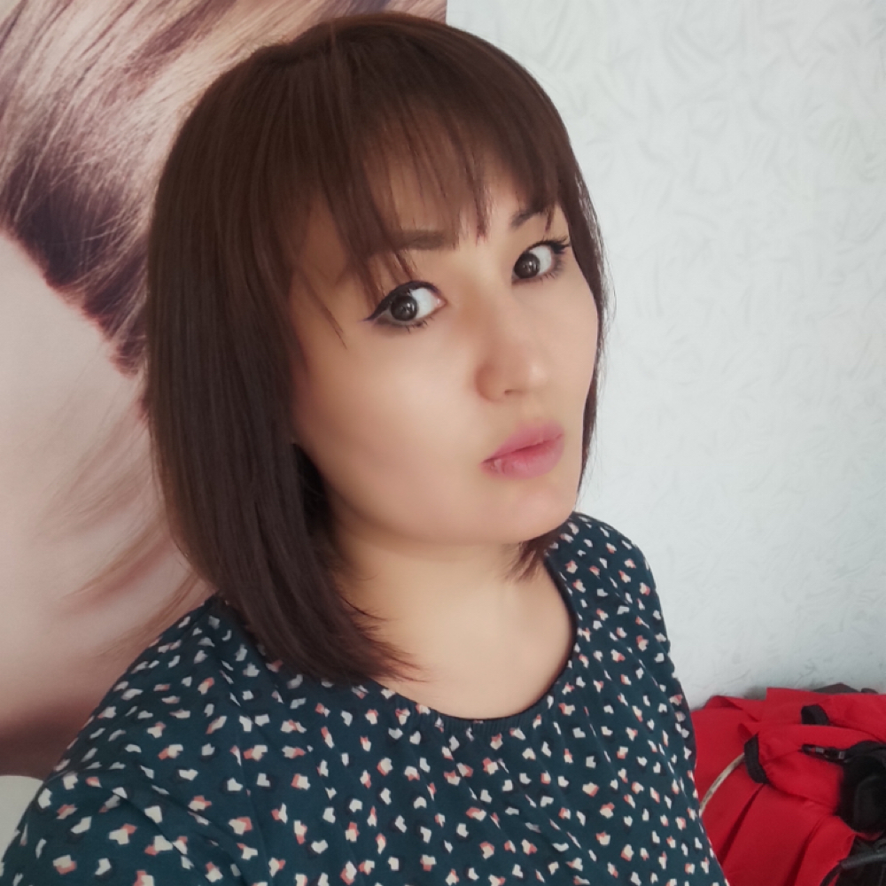 Elli Asylan at ELKA8NAILS - AUTHENTIC RUSSIAN MANICURE in Woodbridge, NJ