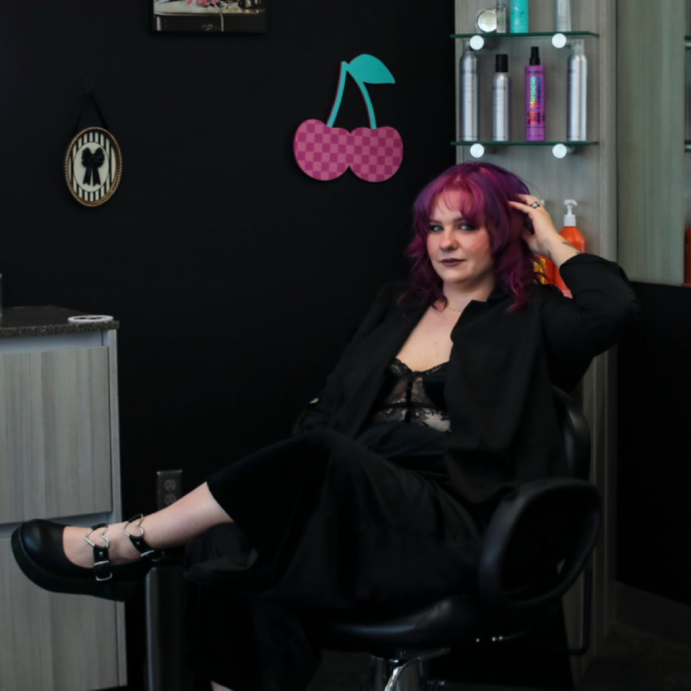 Juli Sullivan at Sinister Strands in Grove city, OH