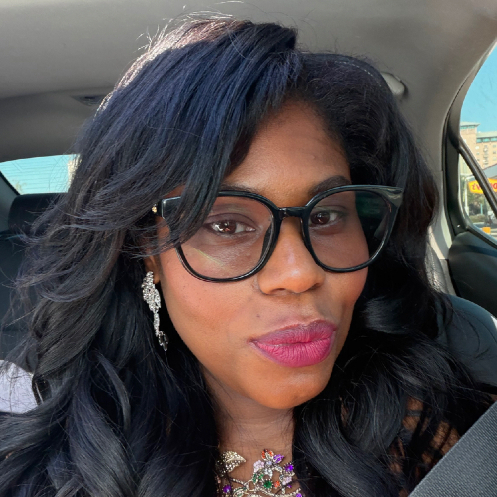 Idowu Amy Koyejo at TEME SALON in Emeryville, CA