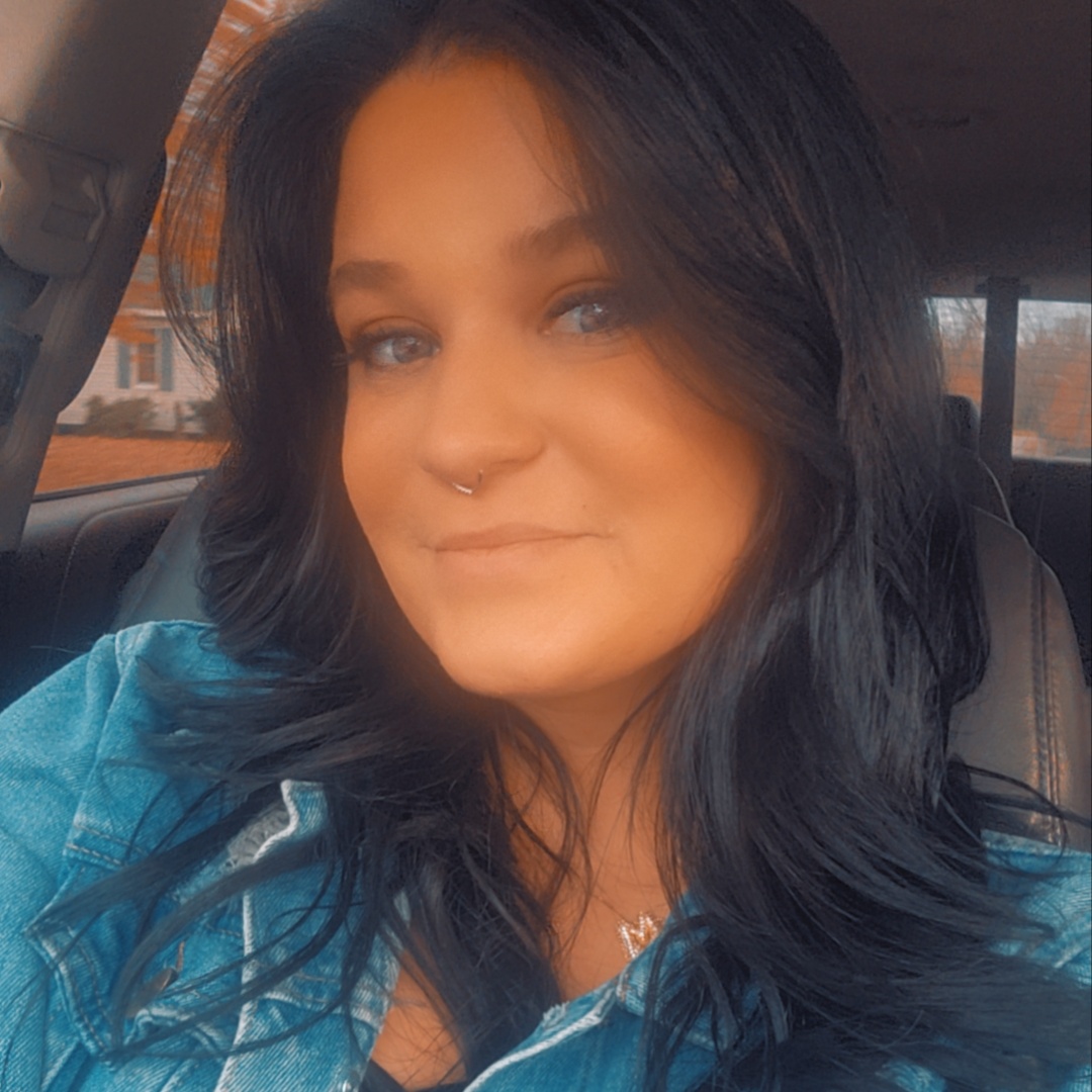 Mikaela Prieur at Full Circle Salon in Hohenwald, TN