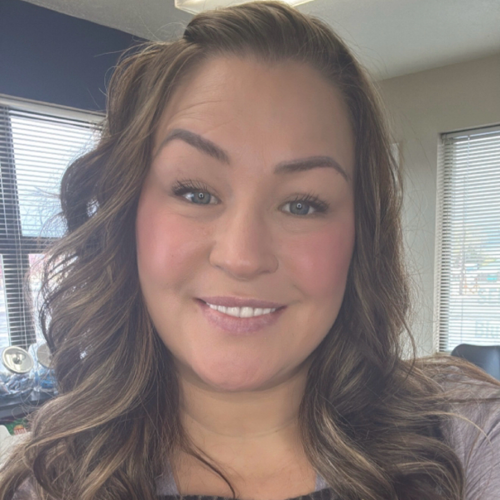 Amber Mckay at Blue Collar Cuts Salon & Barber in Twin Falls, ID