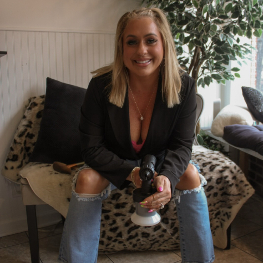 Kelli Hanson