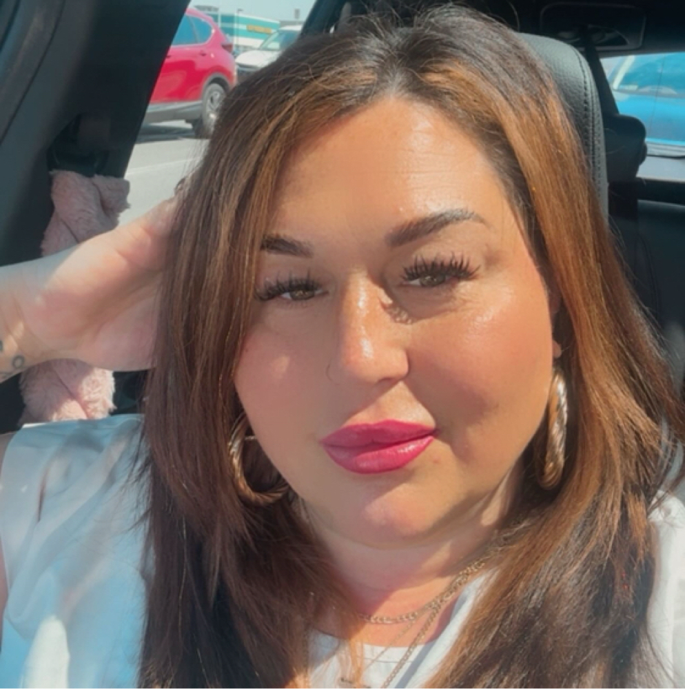 Raena Otero at Raena Luxe Salon in Lancaster, PA