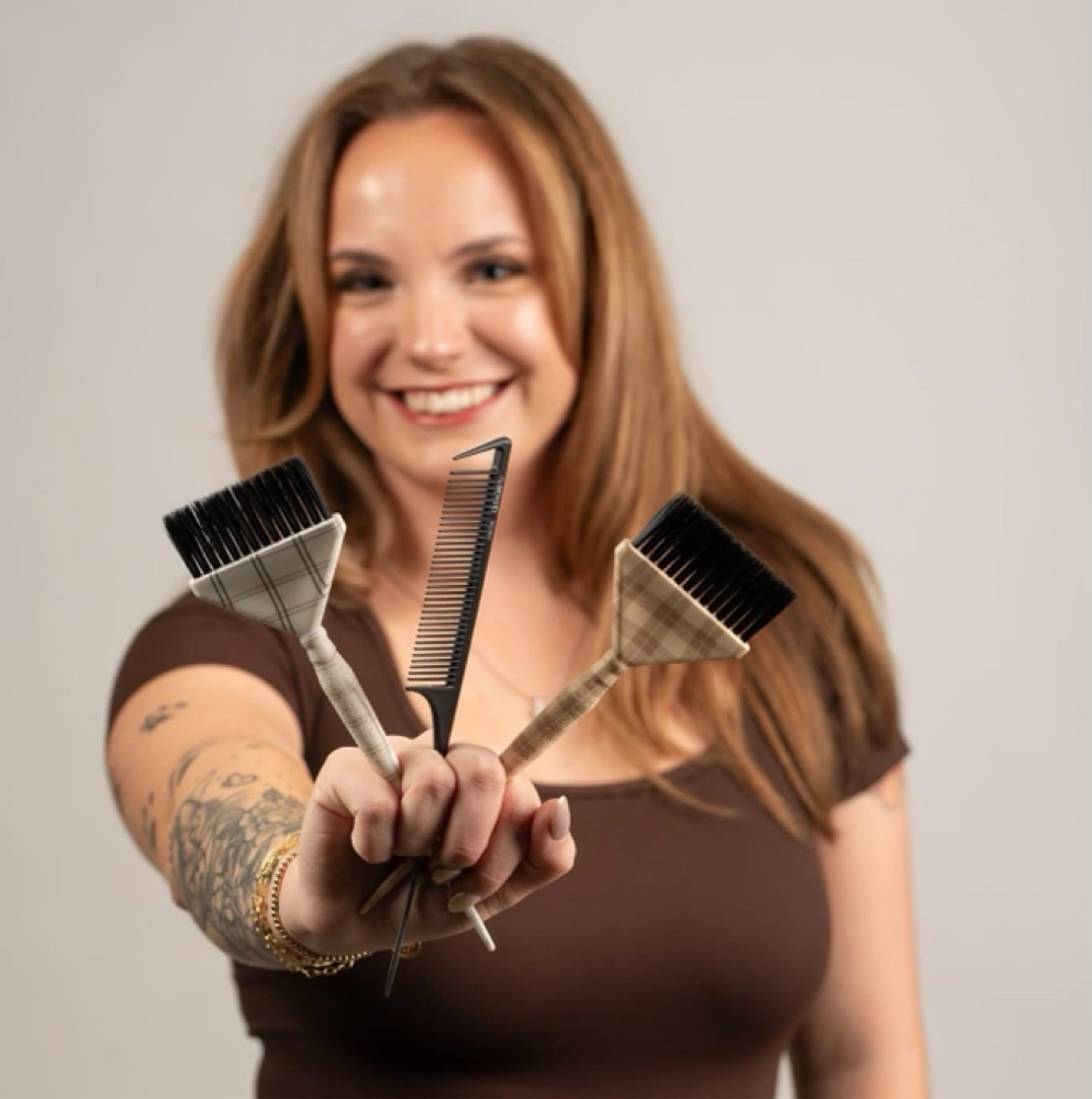 Chelsea Oakes at Formosa Hair Studio in Erie, PA