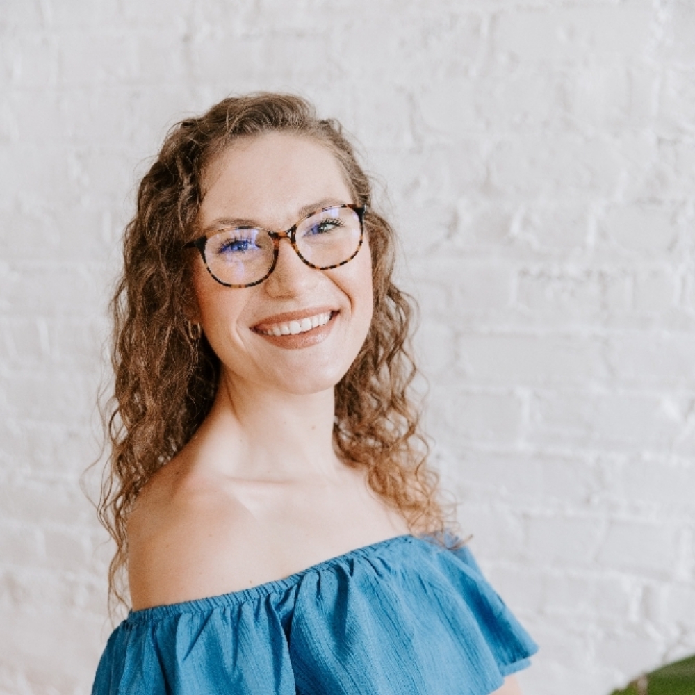 Linley Ennen at Glisten & Glow Spa By Linley in Fremont, NE