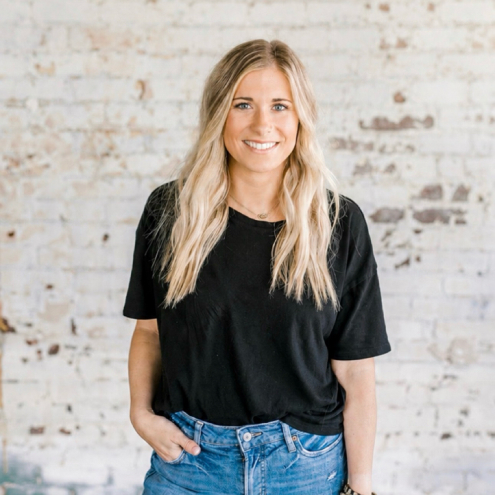 Angela Parker at Valor Hair Salon in Edmond, OK