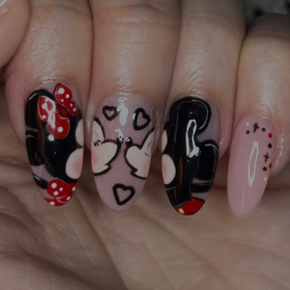 Carly ACCEPTING NEW CLIENTS