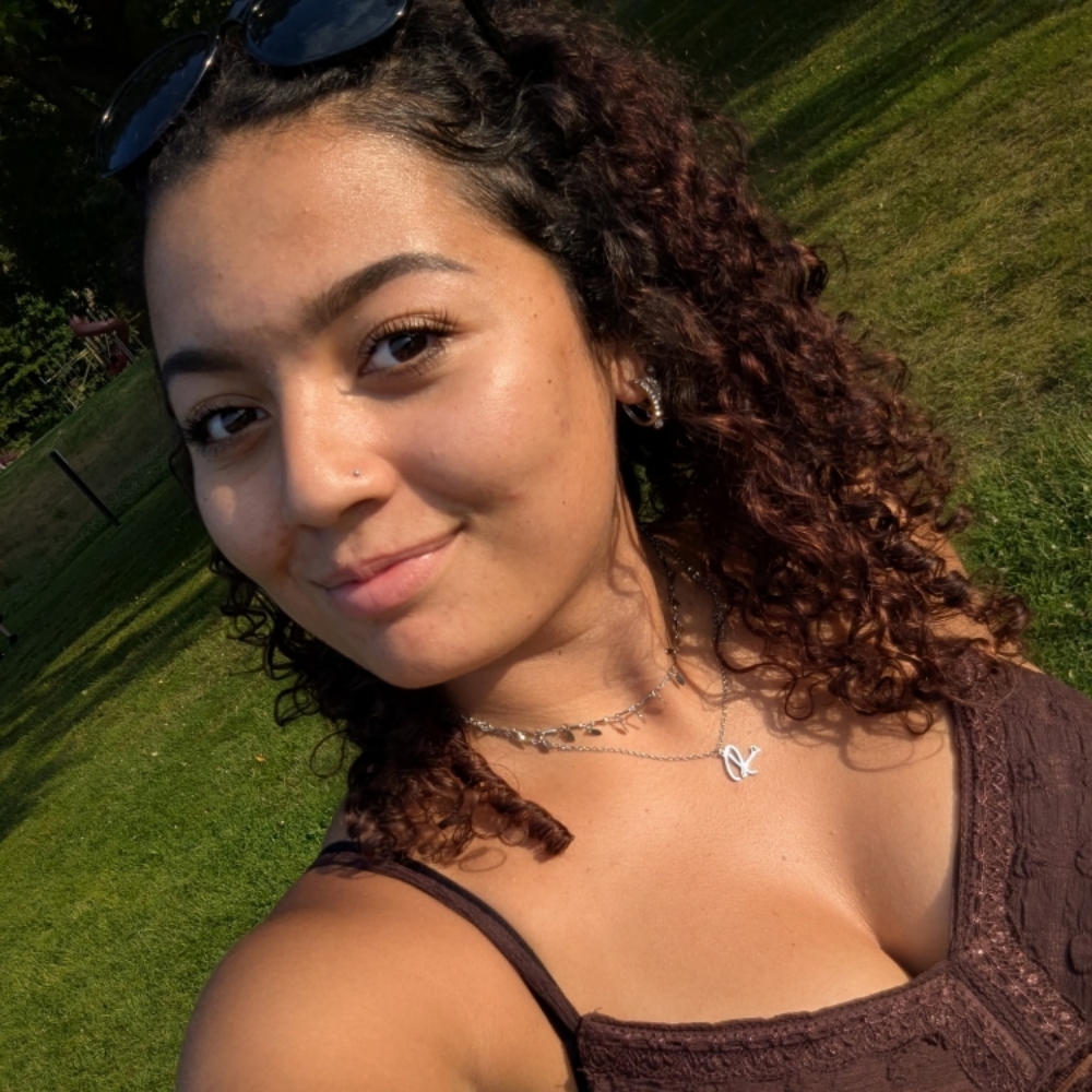Jendaya Wyant at Mode of Expression Salon in streetsboro, OH