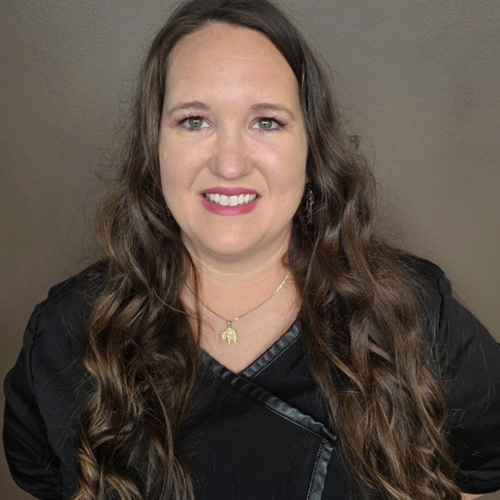 Allison Benham at THE HEAD SPA at Pleasant Nails in Pleasant View, TN