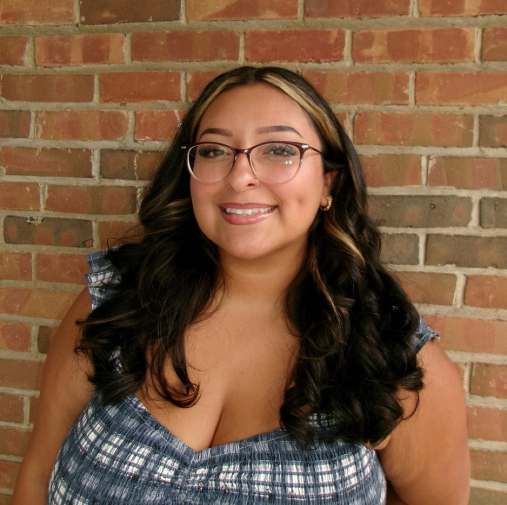 Elida Harner at Xo, Lu in Clyde, OH