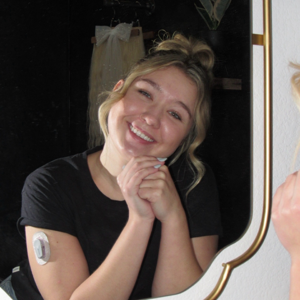 Kylie Hammond at Bombshell Beautique Salon & Spa in Canyon Lake, TX