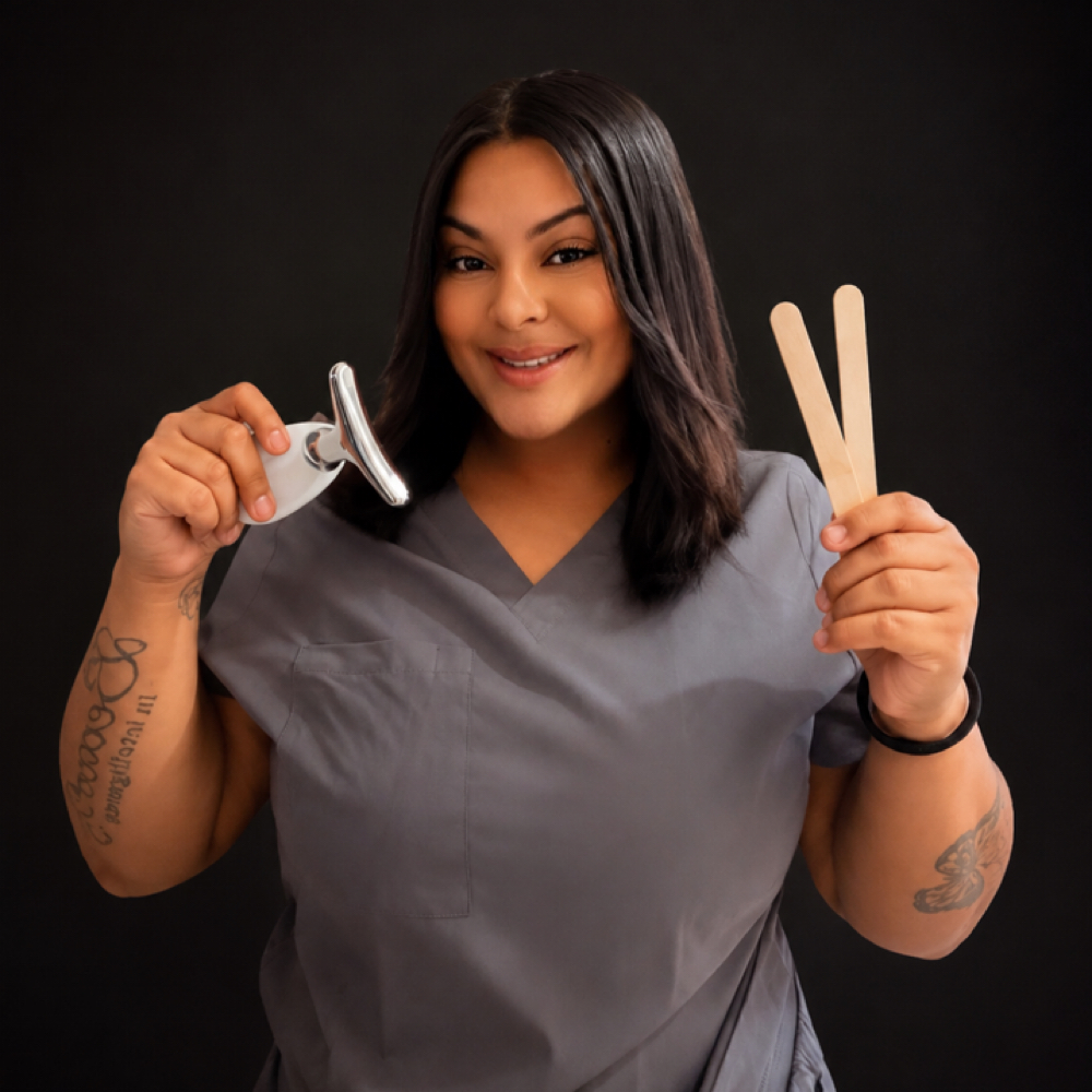Alexia Rodriguez at Faciallash Lounge in Fort Myers, FL