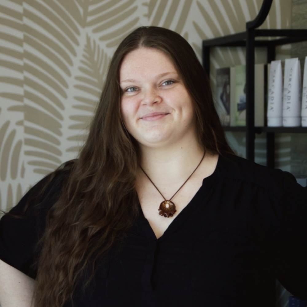 Calista Layle at Worthy Beauty in Midland, MI
