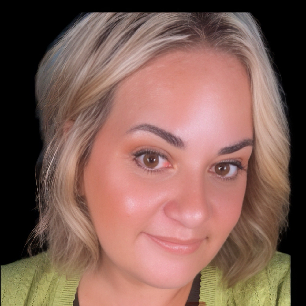 Elise Ruggiero LE at Wave Wellness & Aesthetics RBNY in Belle harbor, NY
