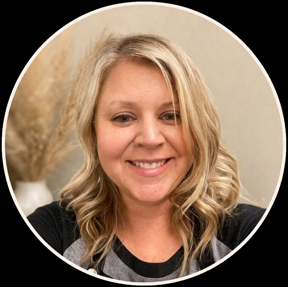 Abby Evans at Manicured and Wink & Glow in Ashland, OH