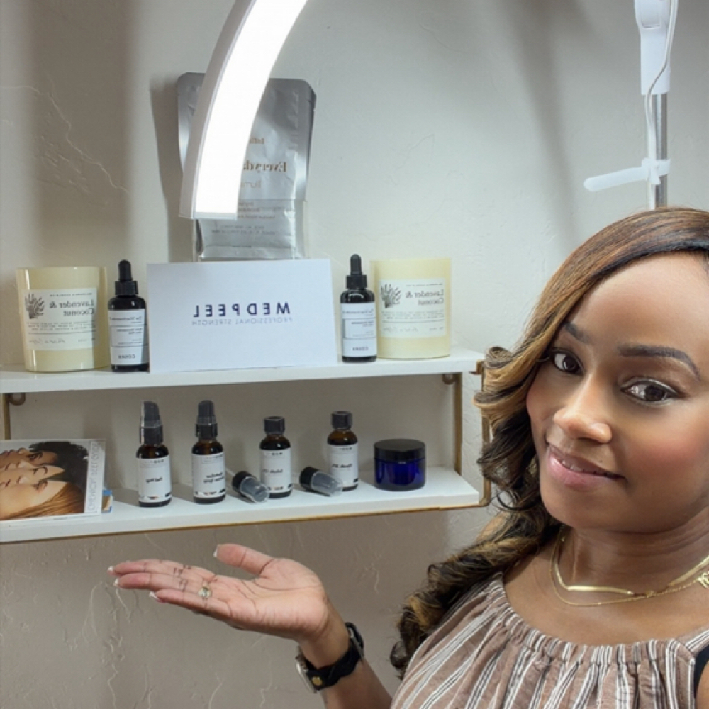 Koneisha Diggs at TwineXbeauty in tucson, AZ
