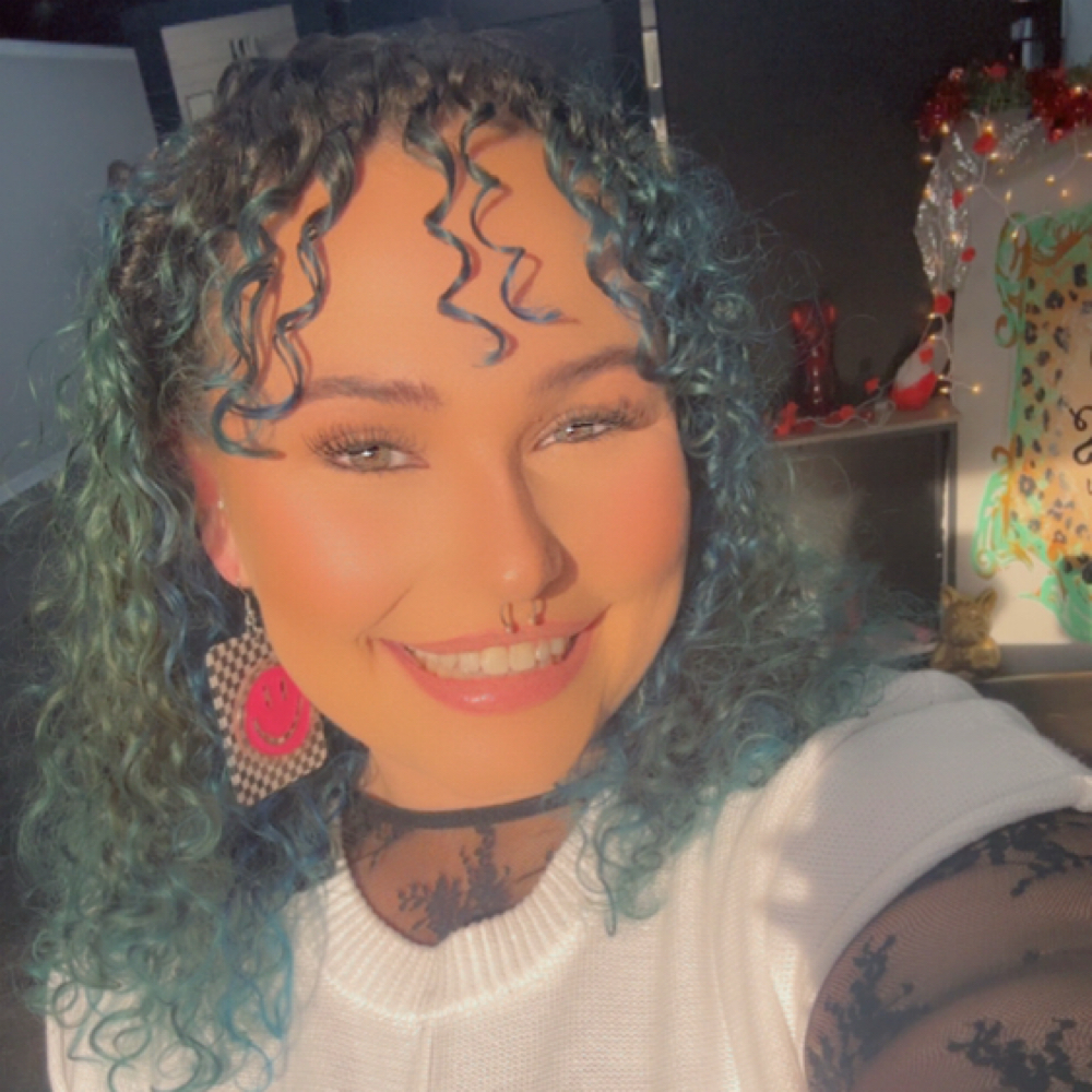 Lexi Trousdale at Wild Roots Salon in Dayton, TX