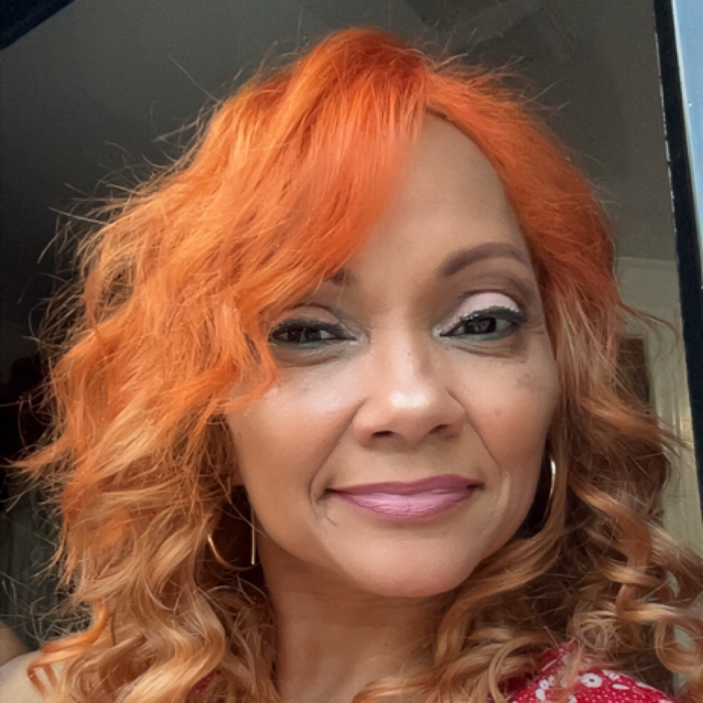 Mia Andre at thesalonbar in Tomball, TX