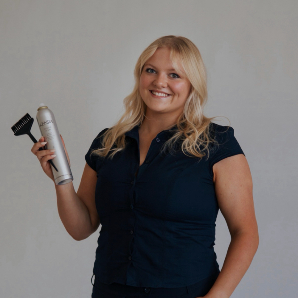 Gracie Lewandowski at Arte Hair Lounge in El Dorado Hills, CA