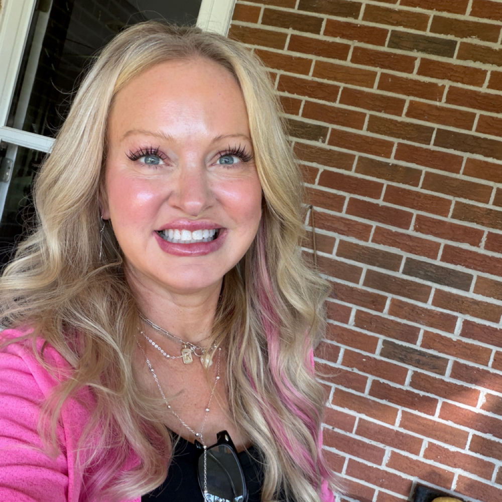Renee Brinson at Southern Sparkle Medical Aesthetics in Swainsboro, GA