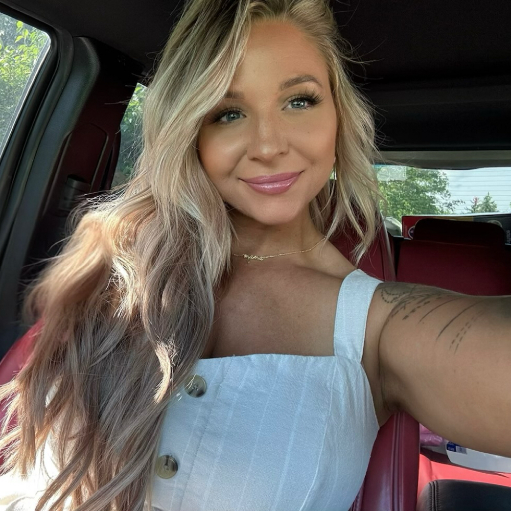 Ashley Rose- Owner- Master Lash Artist