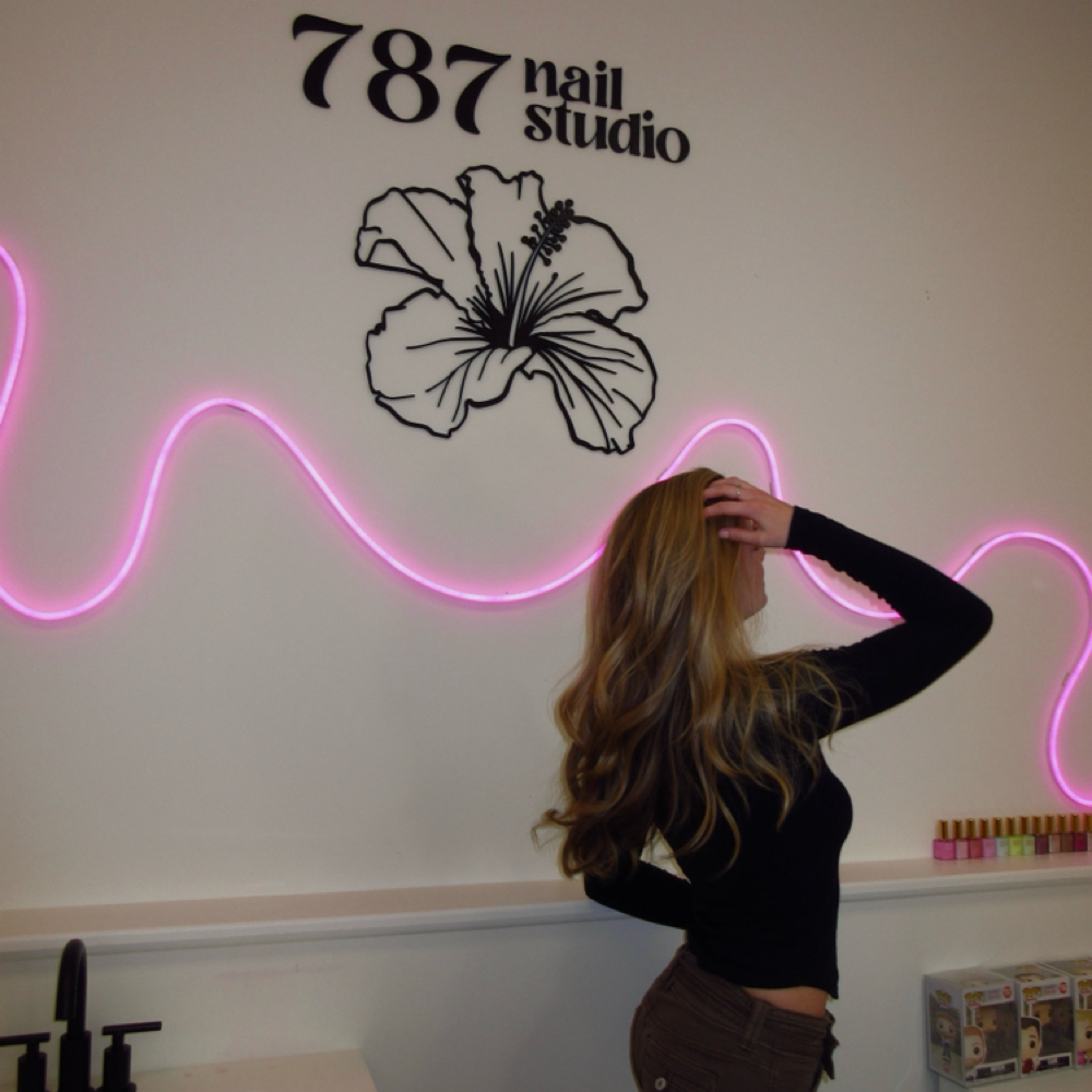 samantha sitts at 787 nail studio in North Canton, OH