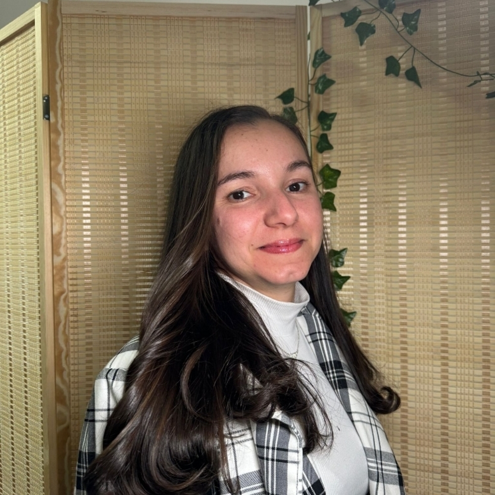 Aline Gonçalves da Silva at Andresa  Spillere Makeup And Beauty in Stoneham, MA