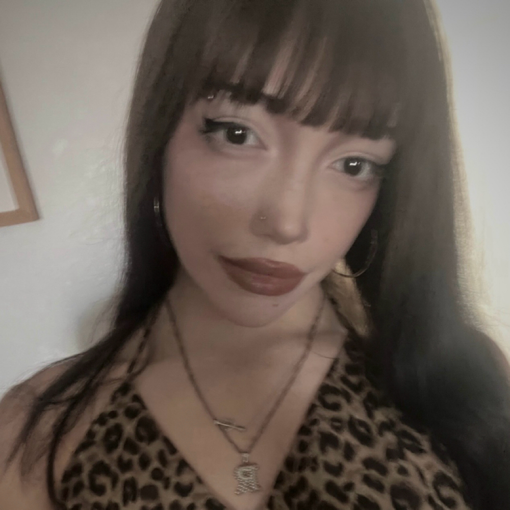 Vivianna Hernandez at Beauty Blowout Bar Salon in San Antonio, TX